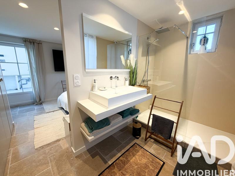 Maison - 182 m² - 6 pièces