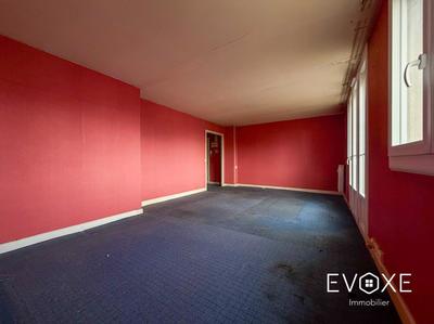 Appartement - 75 m² - 5 pièces