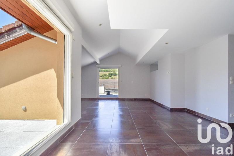 Appartement - 120 m² - 4 pièces