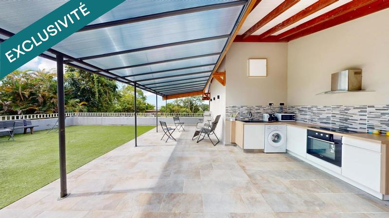 Maison - 350 m² - 9 pièces