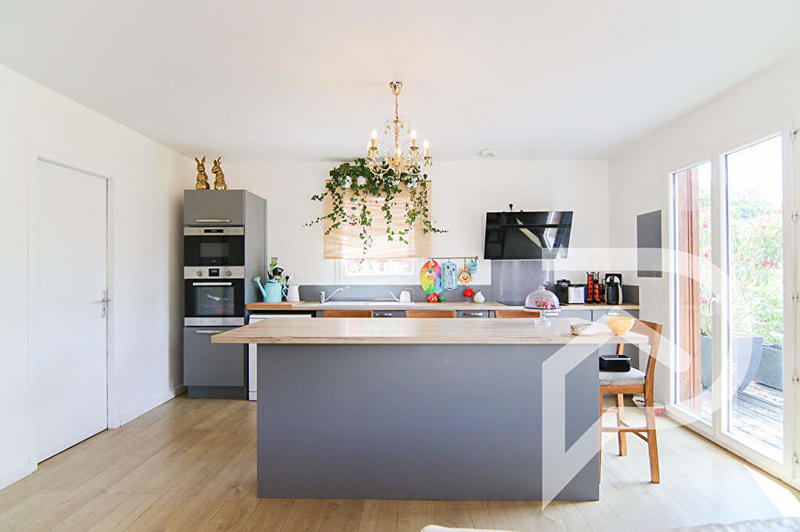 Maison - 89 m² - 4 pièces