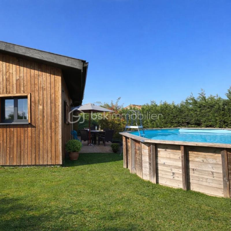 Pavillon - 120 m² - 6 pièces