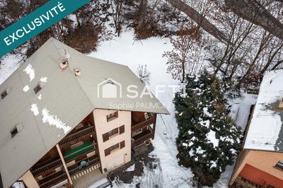 Appartement - 147 m² - 6 pièces