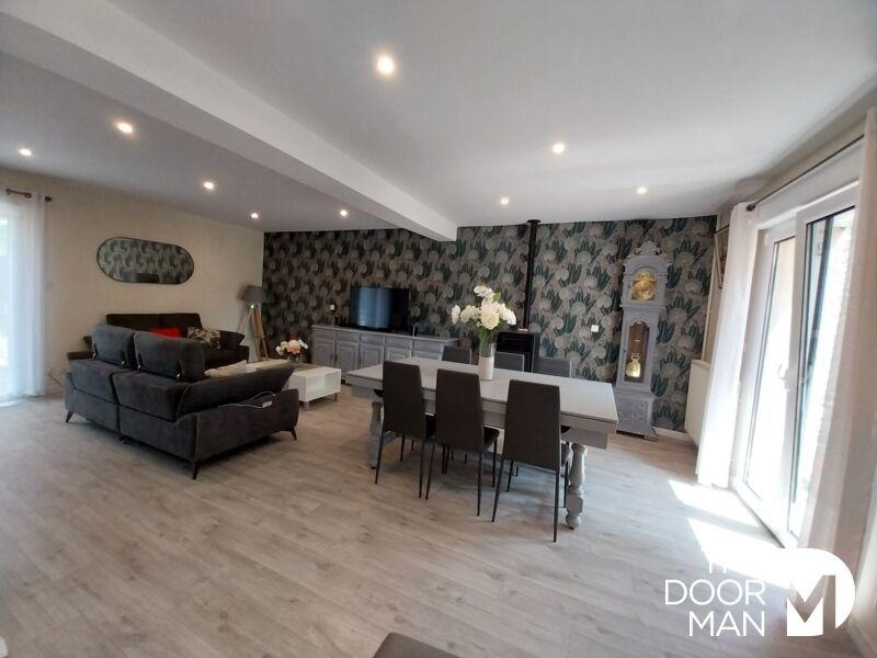 Maison - 200 m² - 5 pièces