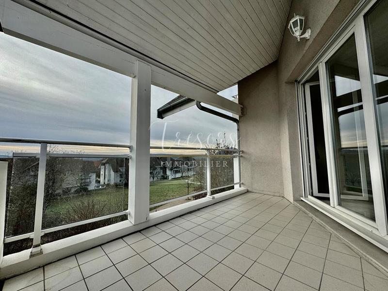 Appartement - 72 m² - 3 pièces