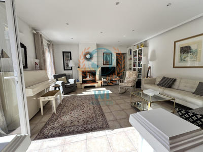 Appartement - 110 m² - 4 pièces