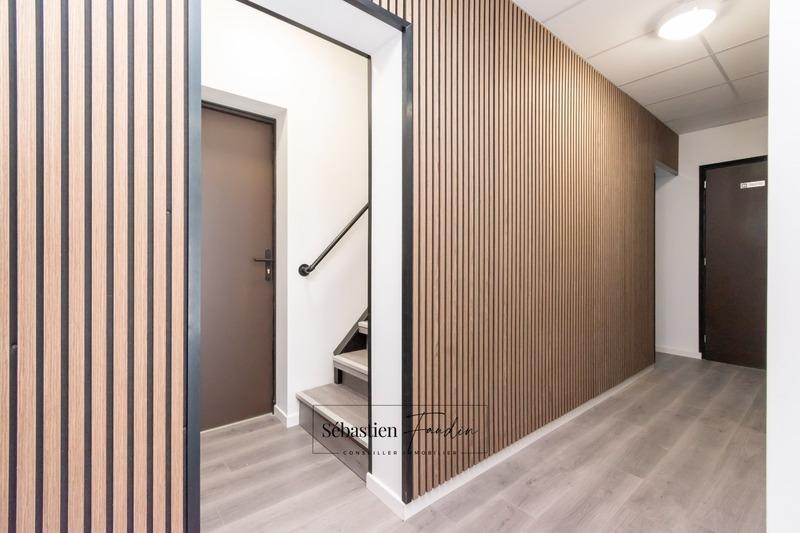 Bureau - 15 m² - 1 pièce