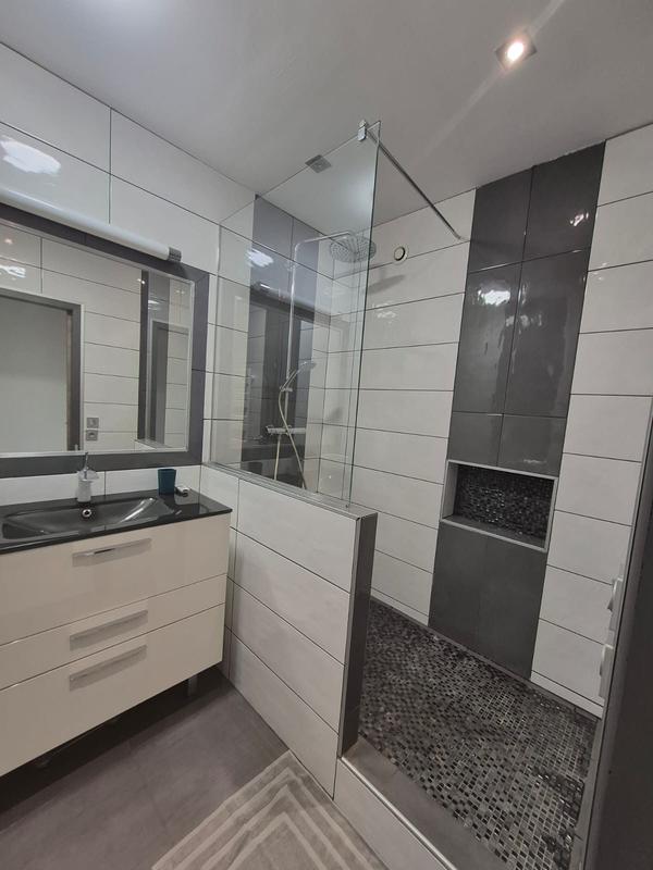 Appartement - 115 m² - 3 pièces