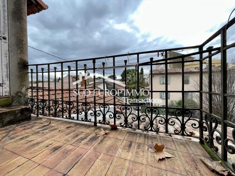 Maison - 165 m² - 6 pièces