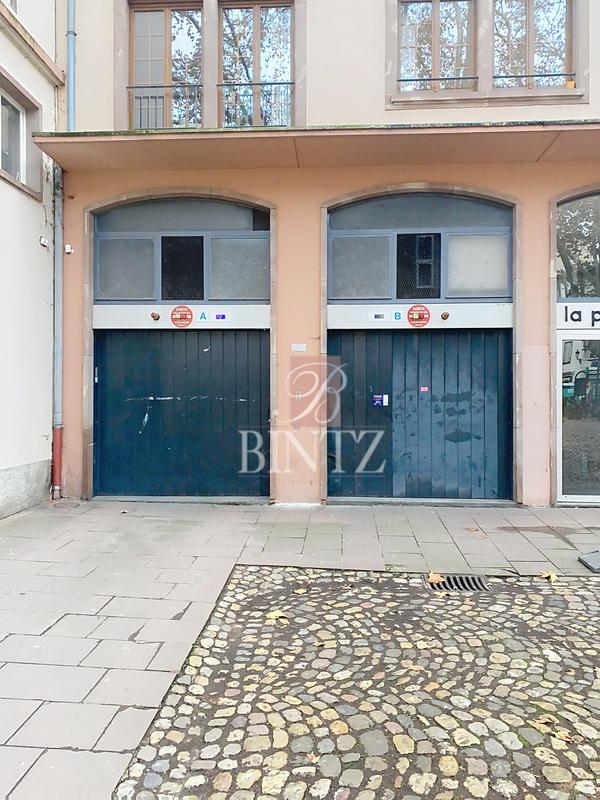 Parking / Garage - 15 m²