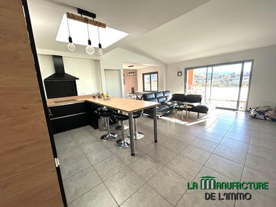 Duplex - 103 m² - 4 pièces