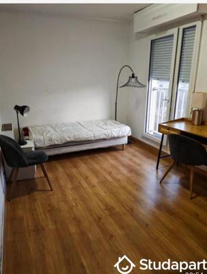 Chambre - 12 m² - 1 pièce