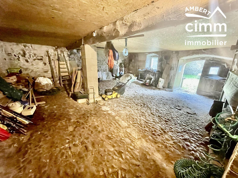 Maison - 209 m² - 8 pièces