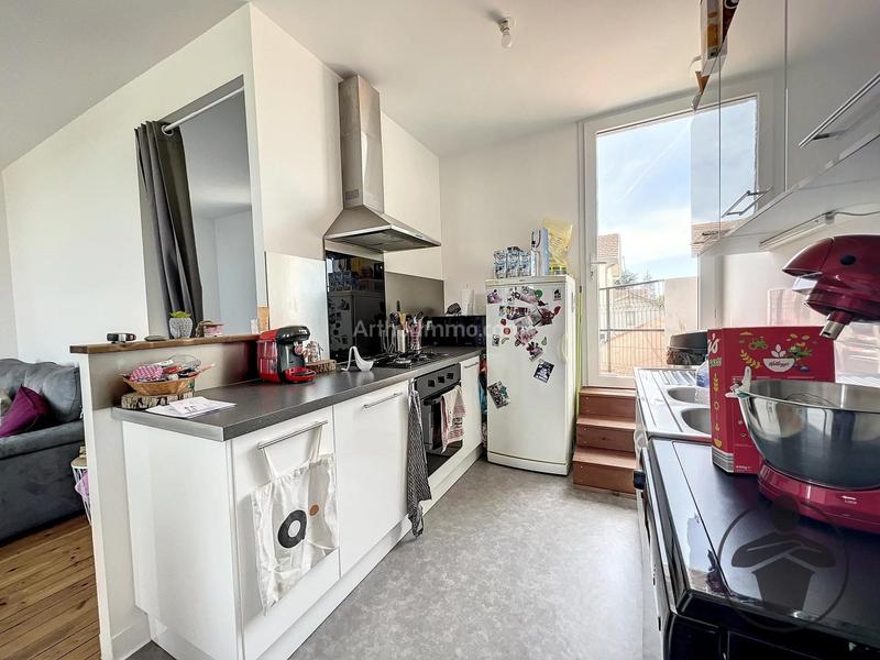 Appartement - 98 m² - 4 pièces