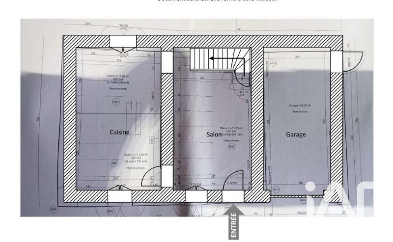 Maison - 90 m² - 5 pièces