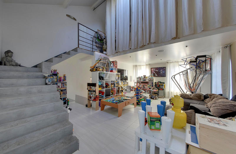 Maison - 172 m² - 6 pièces