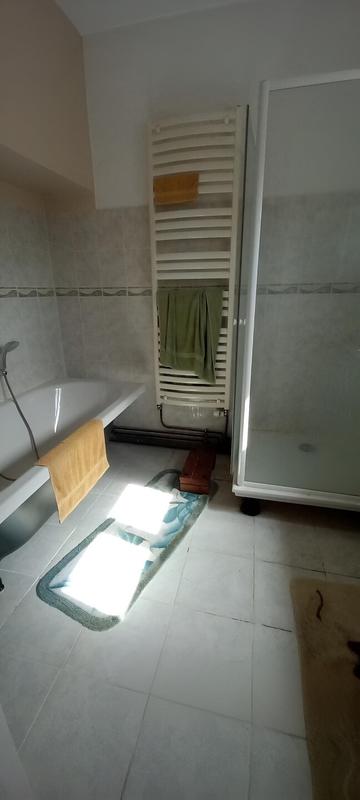 Maison - 290 m² - 6 pièces