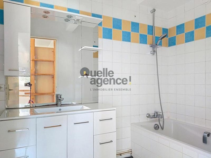 Appartement - 90 m² - 5 pièces