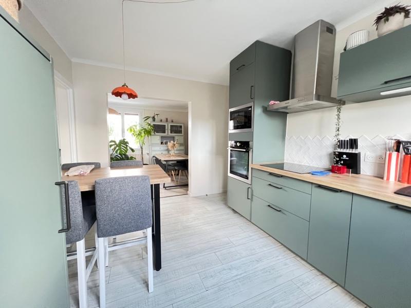 Maison - 91 m² - 5 pièces