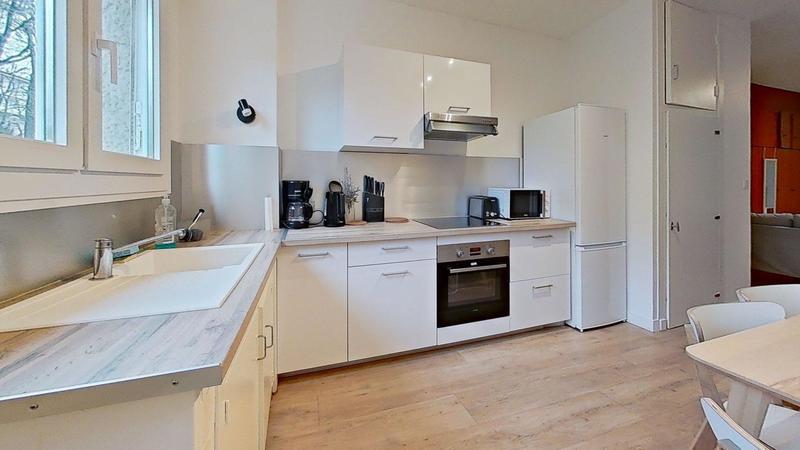 Appartement - 80 m² - 3 pièces