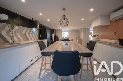 Maison - 104 m² - 5 pièces