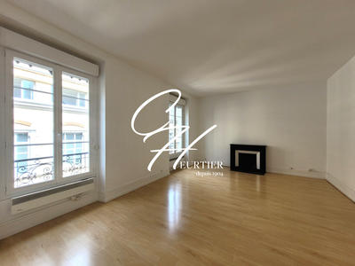 Appartement - 57 m² - 2 pièces