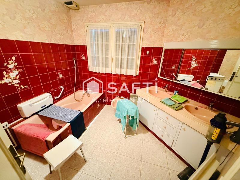 Maison - 151 m² - 5 pièces