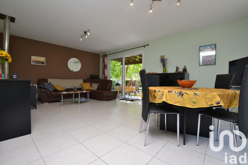 Maison - 97 m² - 5 pièces