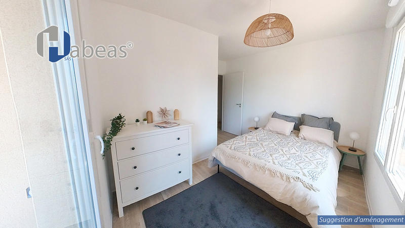 Appartement - 81 m² - 4 pièces