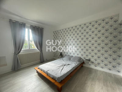 Maison - 205 m² - 8 pièces