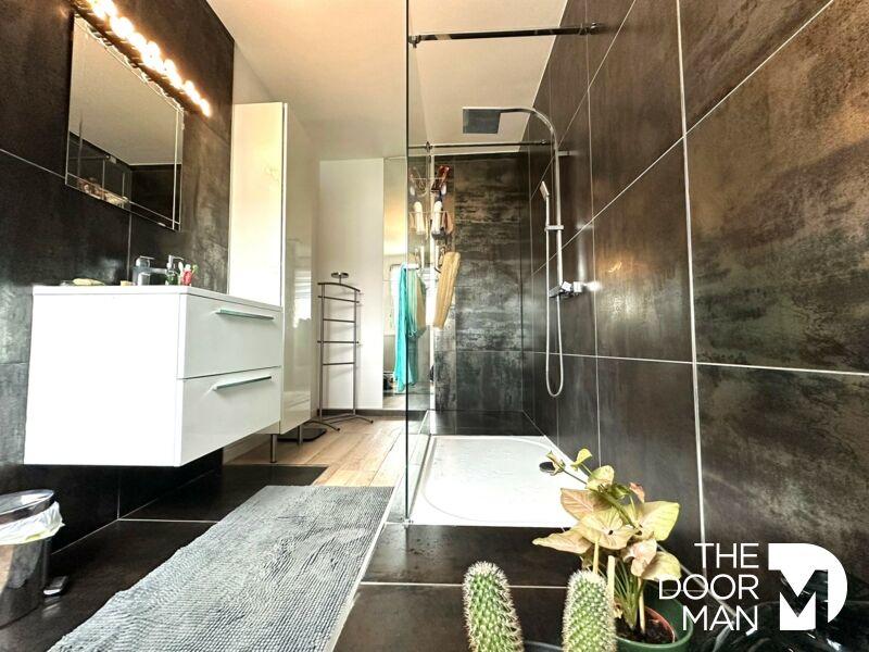 Maison - 190 m² - 6 pièces