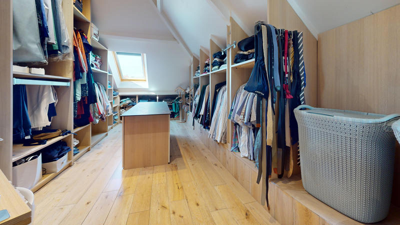 Villa - 310 m² - 11 pièces