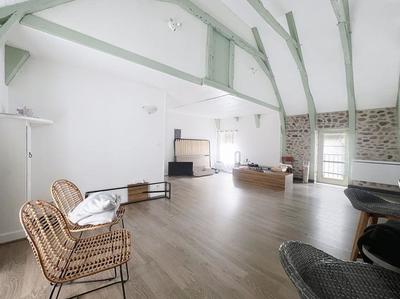 Immeuble - 112 m² - 2 pièces