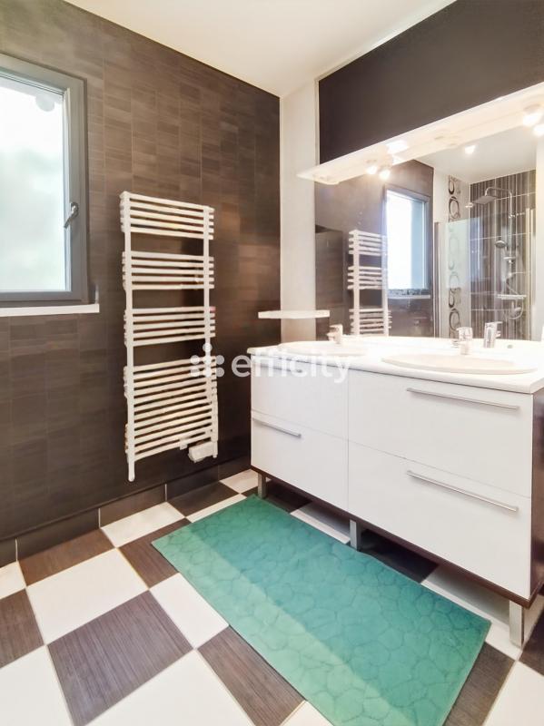 Villa - 133 m² - 6 pièces