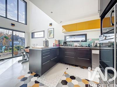 Maison - 114 m² - 5 pièces