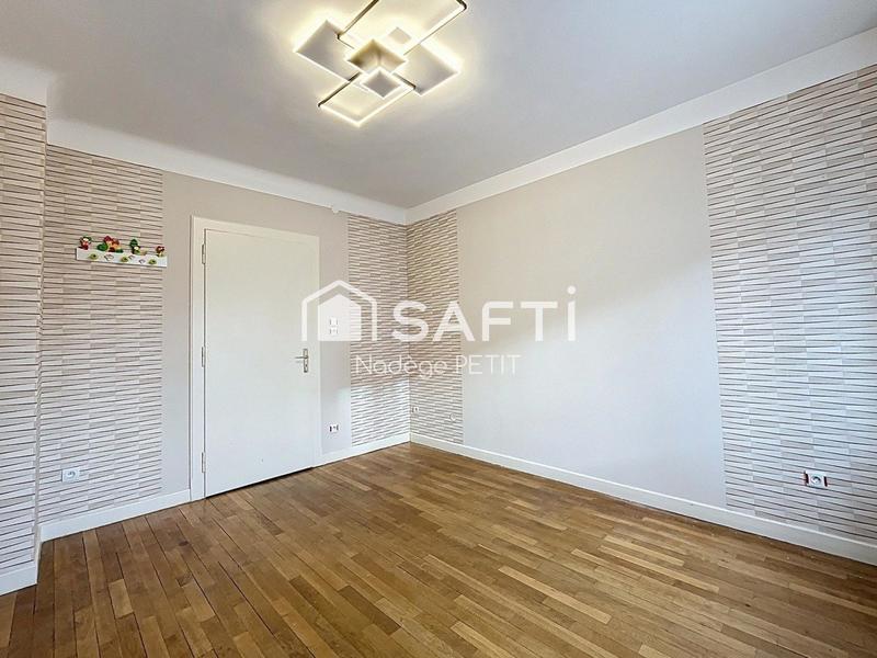 Maison - 135 m² - 7 pièces