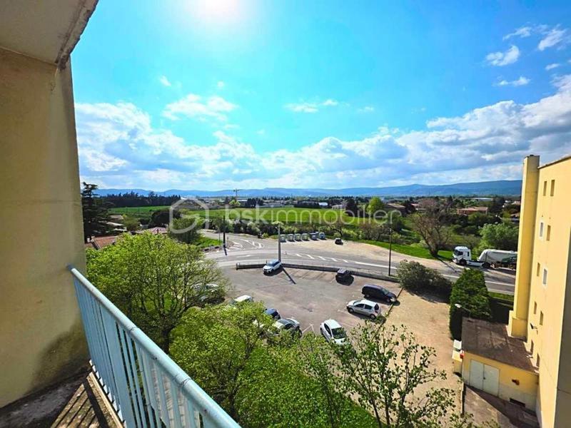 Appartement - 66 m² - 3 pièces