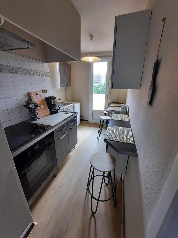 Appartement - 70 m² - 5 pièces