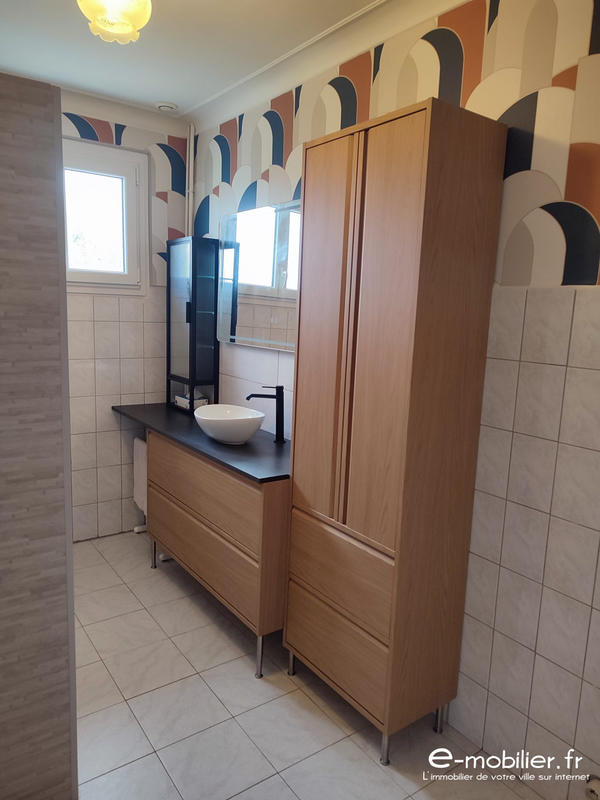 Maison - 120 m² - 8 pièces