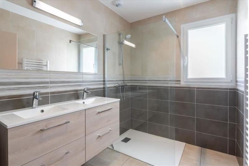 Maison contemporaine - 100 m² - 5 pièces