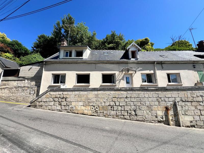 Maison - 96 m² - 5 pièces