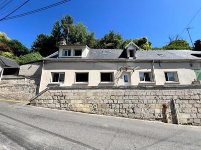 Maison - 96 m² - 5 pièces