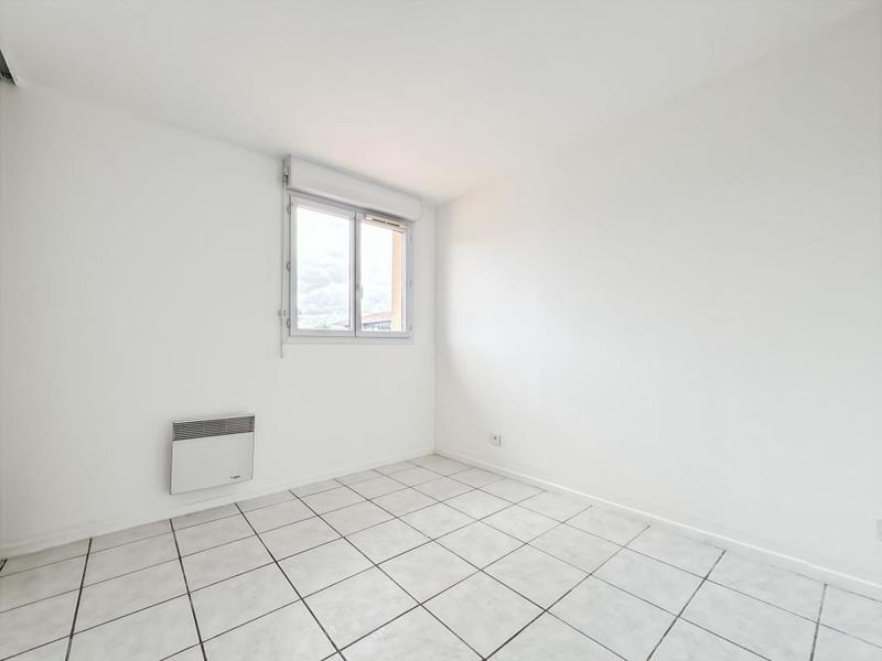 Appartement - 79 m² - 4 pièces