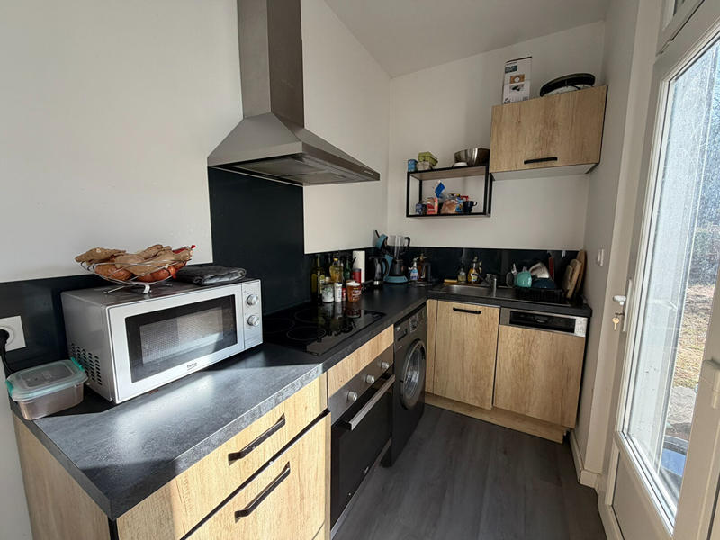 Immeuble - 180 m² - 9 pièces