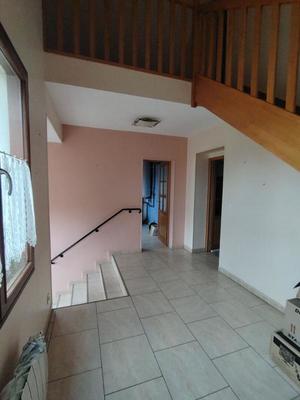 Maison - 180 m² - 5 pièces