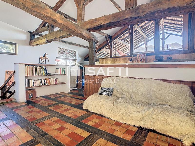 Maison de village - 265 m² - 8 pièces