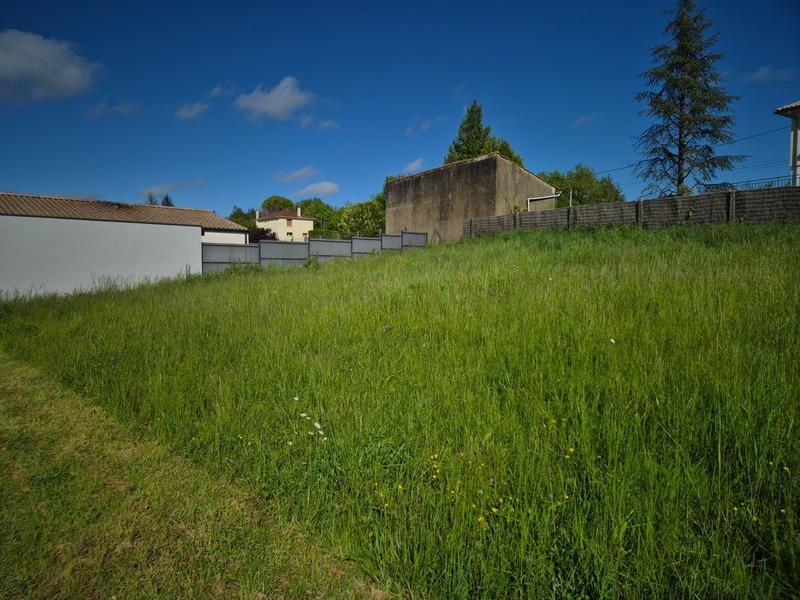 Terrain constructible - 609 m²