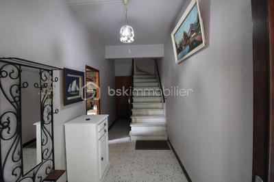 Maison de village - 150 m² - 10 pièces