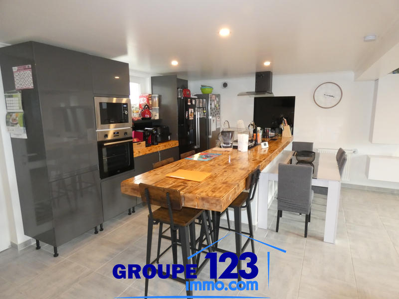 Maison - 154 m² - 7 pièces