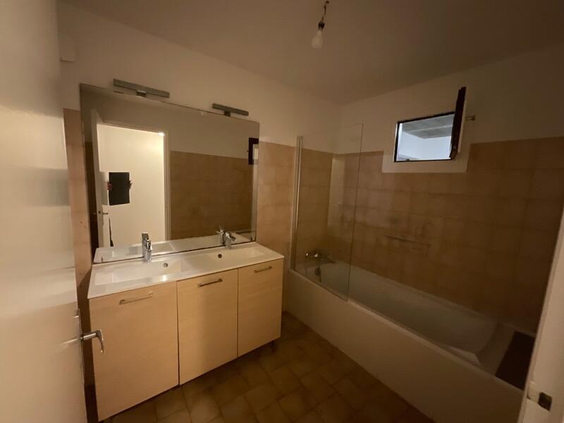 Maison de ville - 105 m² - 6 pièces